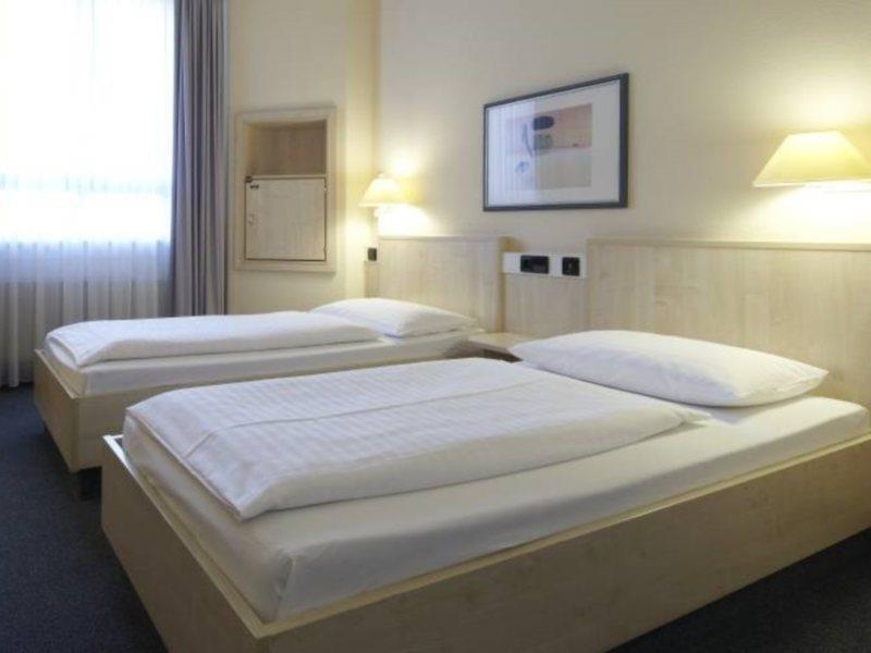 Rugs Hotel Augsburg City Exterior foto